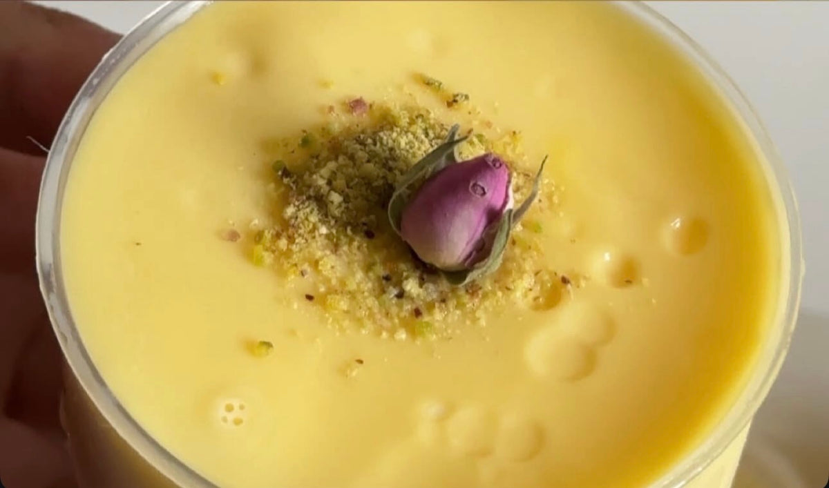 Custard with cake